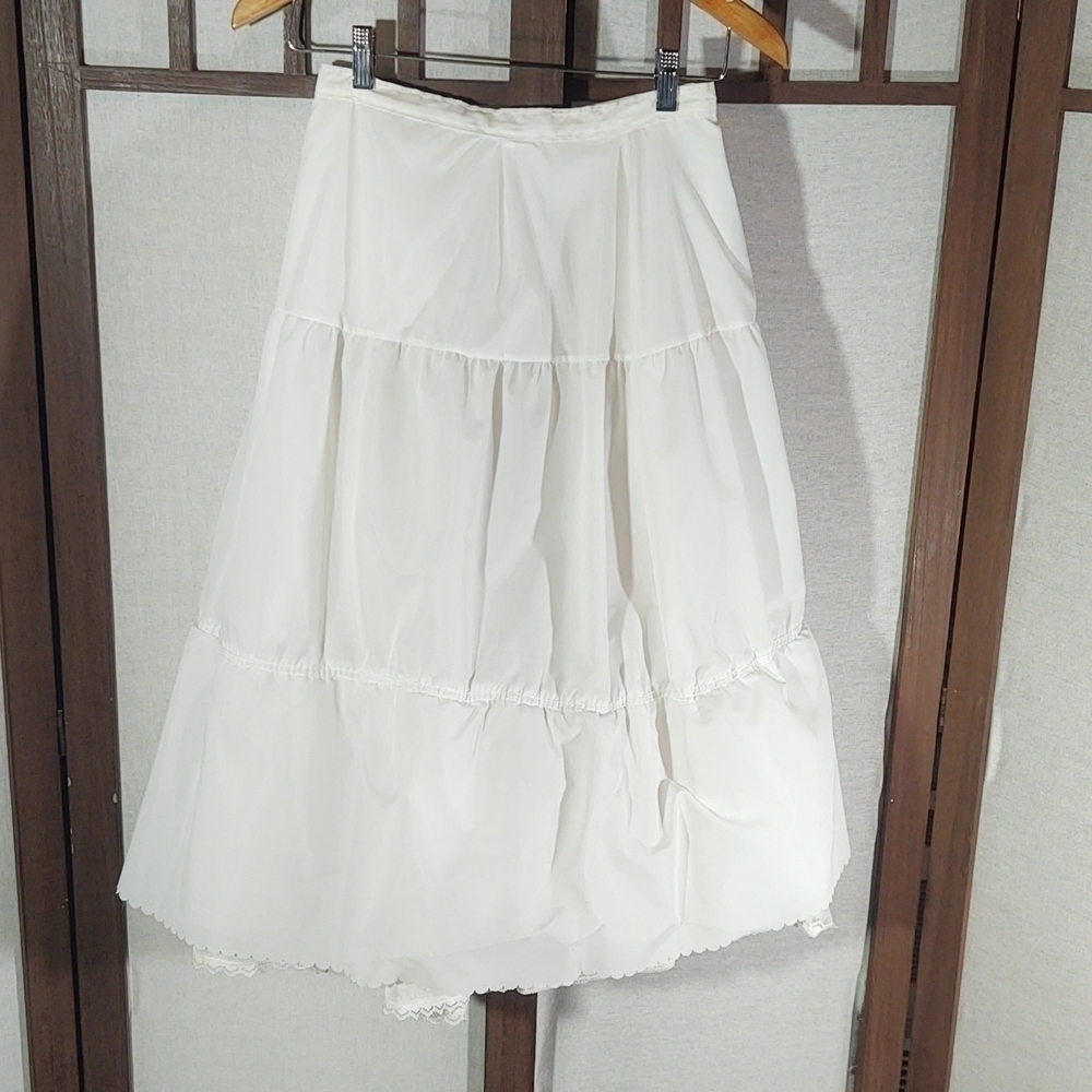 Vintage Midi Length Crinoline Slip Skirt Sz M - Picture 1 of 8